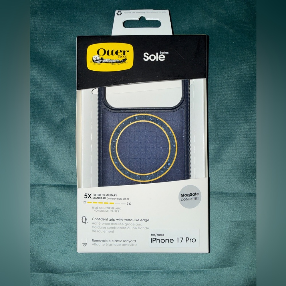 OtterBox 17 Pro MagSafe case. New in box.